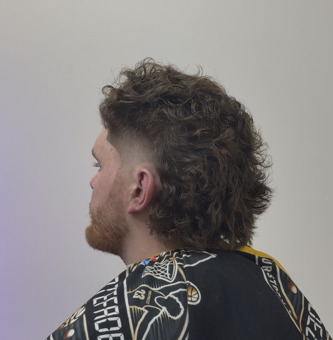 Fade haircut with sharp lineup